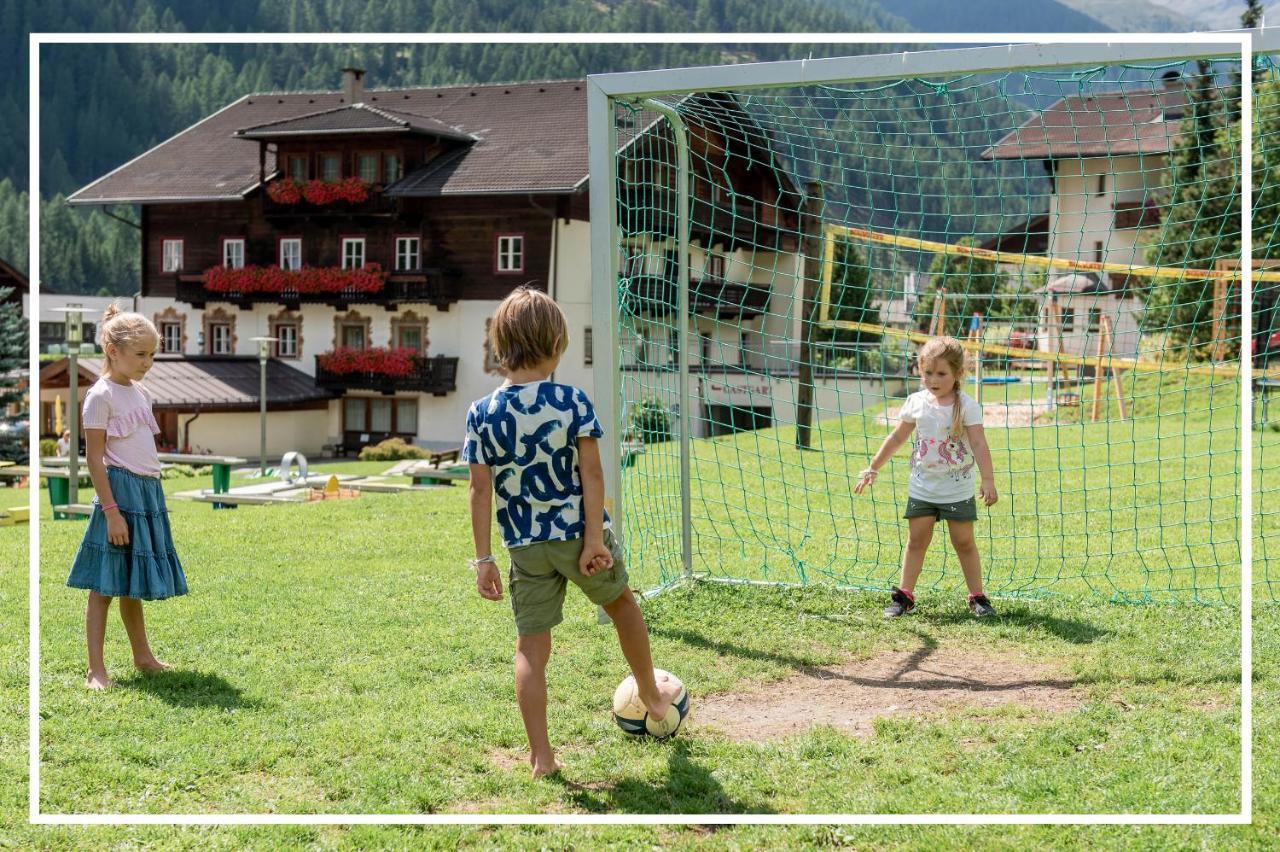 Gaeste-Appartementhaus - Urlaubsresort Hafele Sankt Jakob in Defereggen Exterior photo